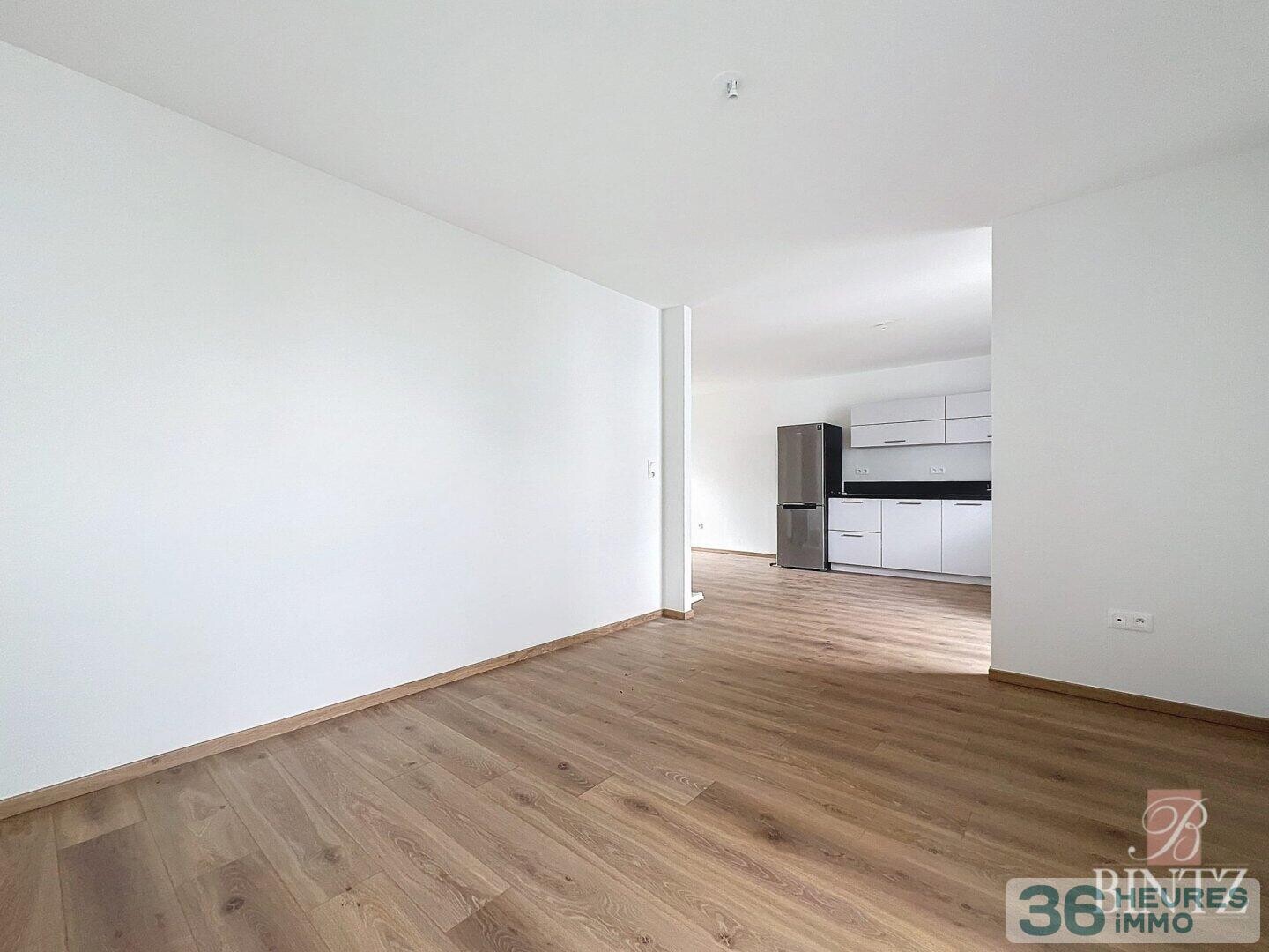 2/3 pièces avec terrasse & parking