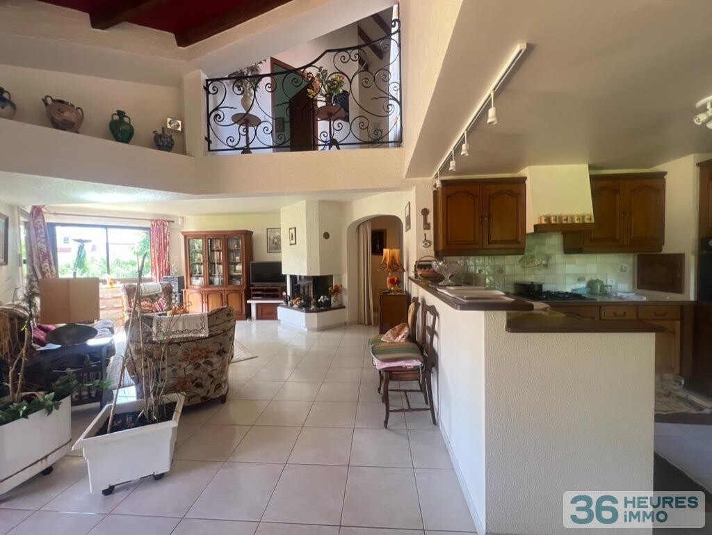 VILLA T 7 LAROQUE DES ALBERES 