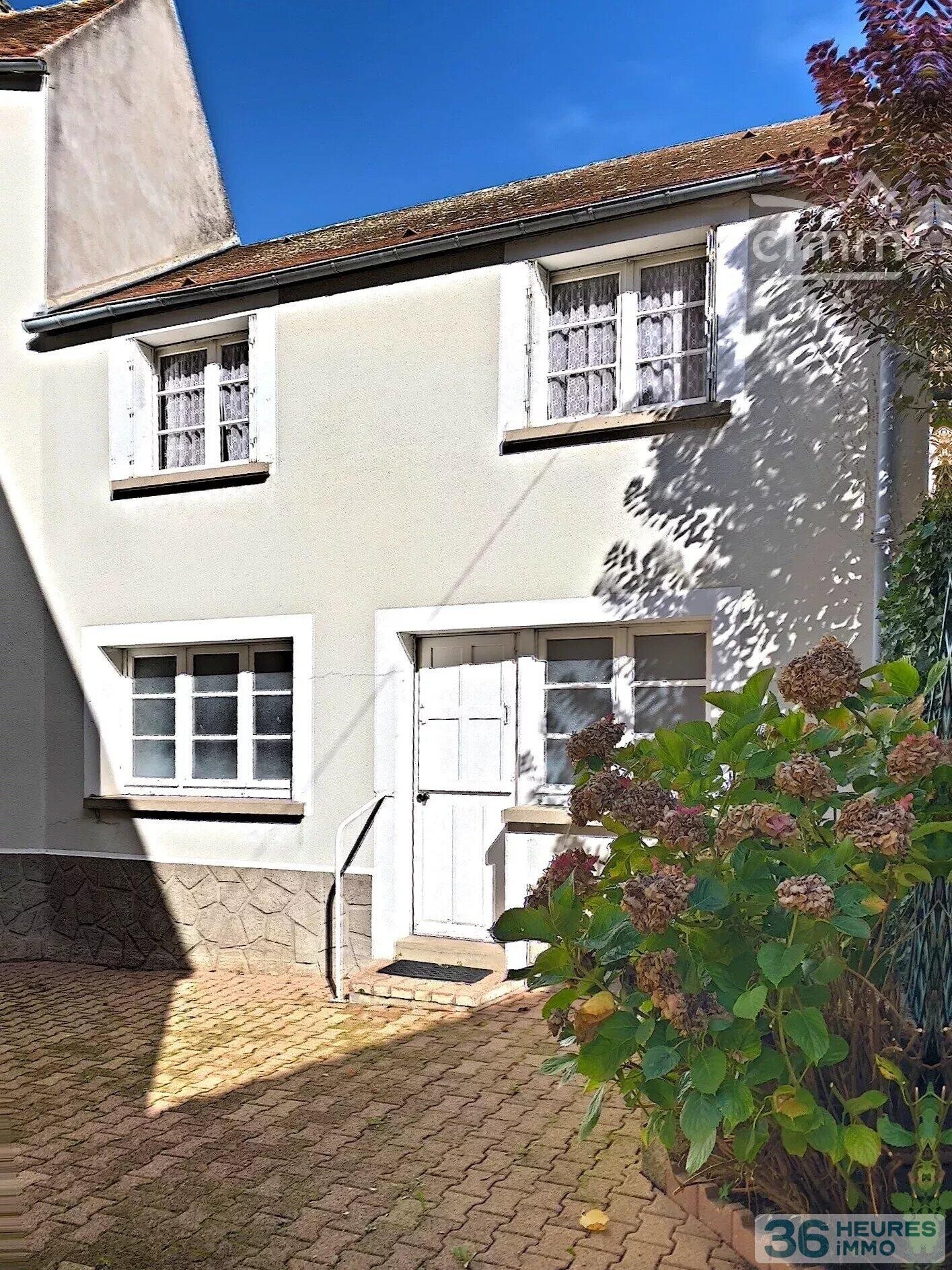 A VENDRE-MAISON ANCIENNE ROUVRAY 21530