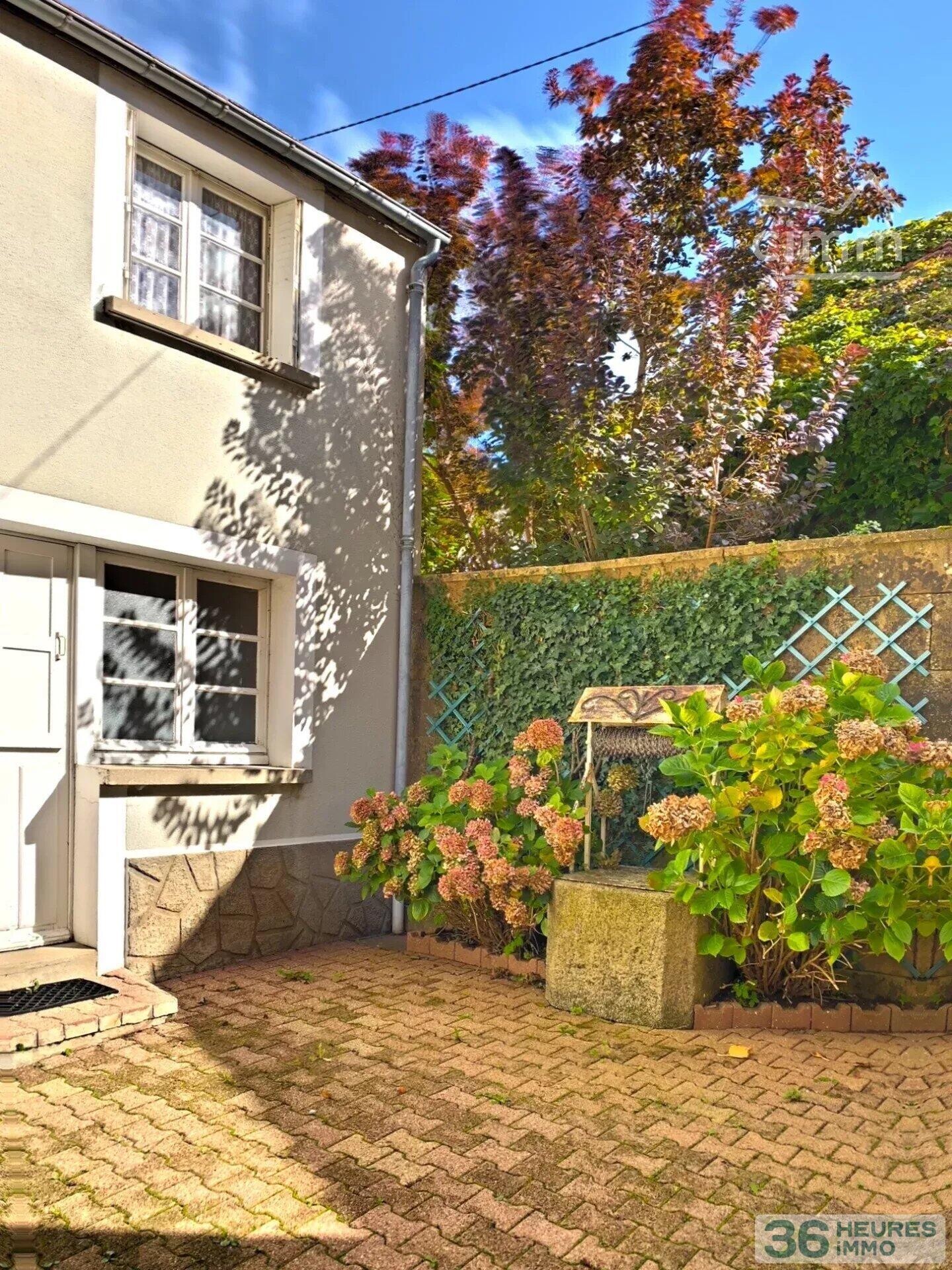 A VENDRE-MAISON ANCIENNE ROUVRAY 21530