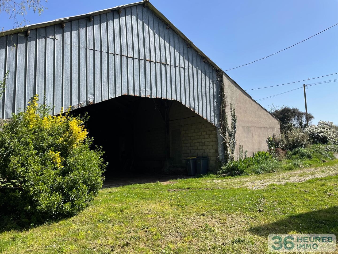 Maison avec dépendances