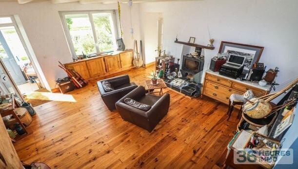 Maison lumineuse avec vue dégagée et hectare de terrain - proche Maël-Carhaix