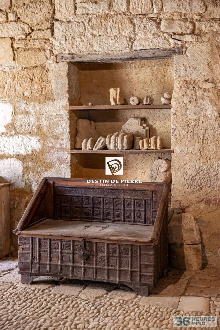 Périgord Noir - Manoir Renaissance et maison paysanne - 11 ha bois et prairies