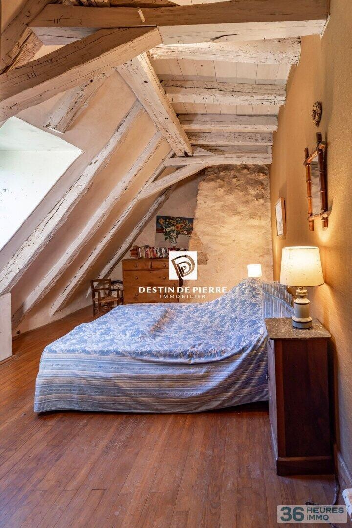 Périgord Noir - Manoir Renaissance et maison paysanne - 11 ha bois et prairies