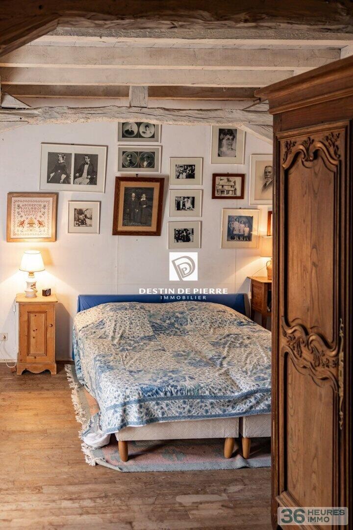 Périgord Noir - Manoir Renaissance et maison paysanne - 11 ha bois et prairies