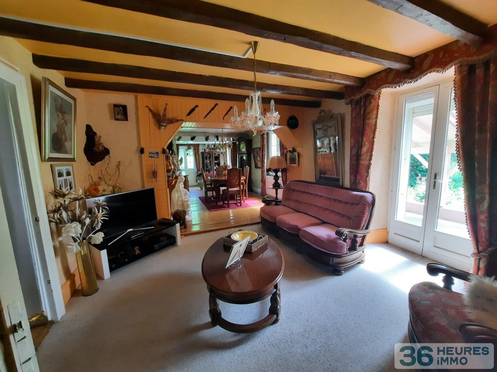 Maison cinq pièces à rénover sur 6a 21ca de terrain