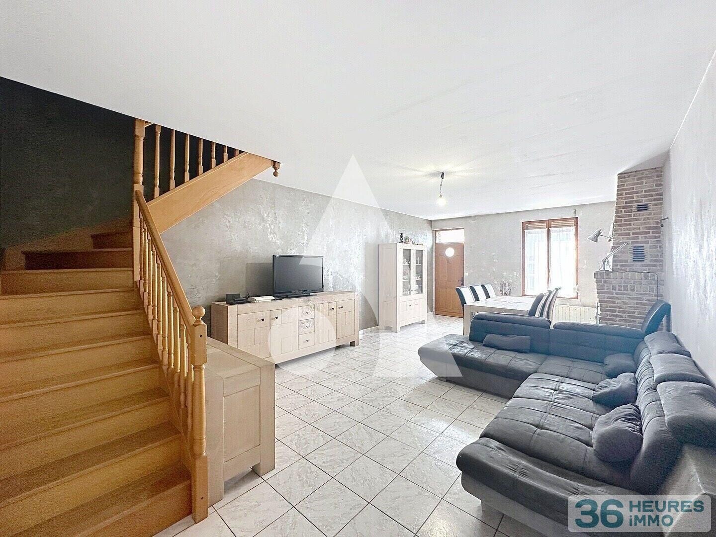 Maison semi-individuelle de 151 m² en semi plain-pied