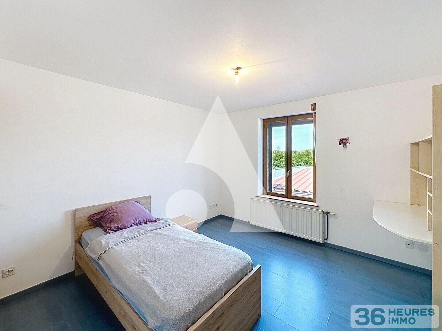 Maison semi-individuelle de 151 m² en semi plain-pied