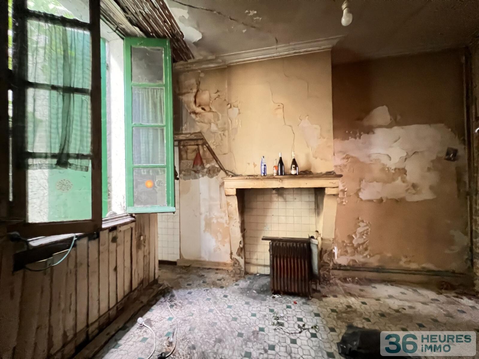 MAISON 7 PIECES . 4 CHS A RENOVER