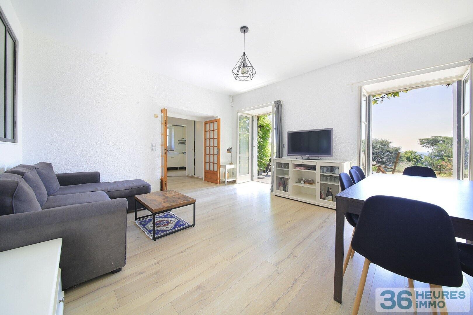  T4 à rénover avec vue imprenable sur Lyon