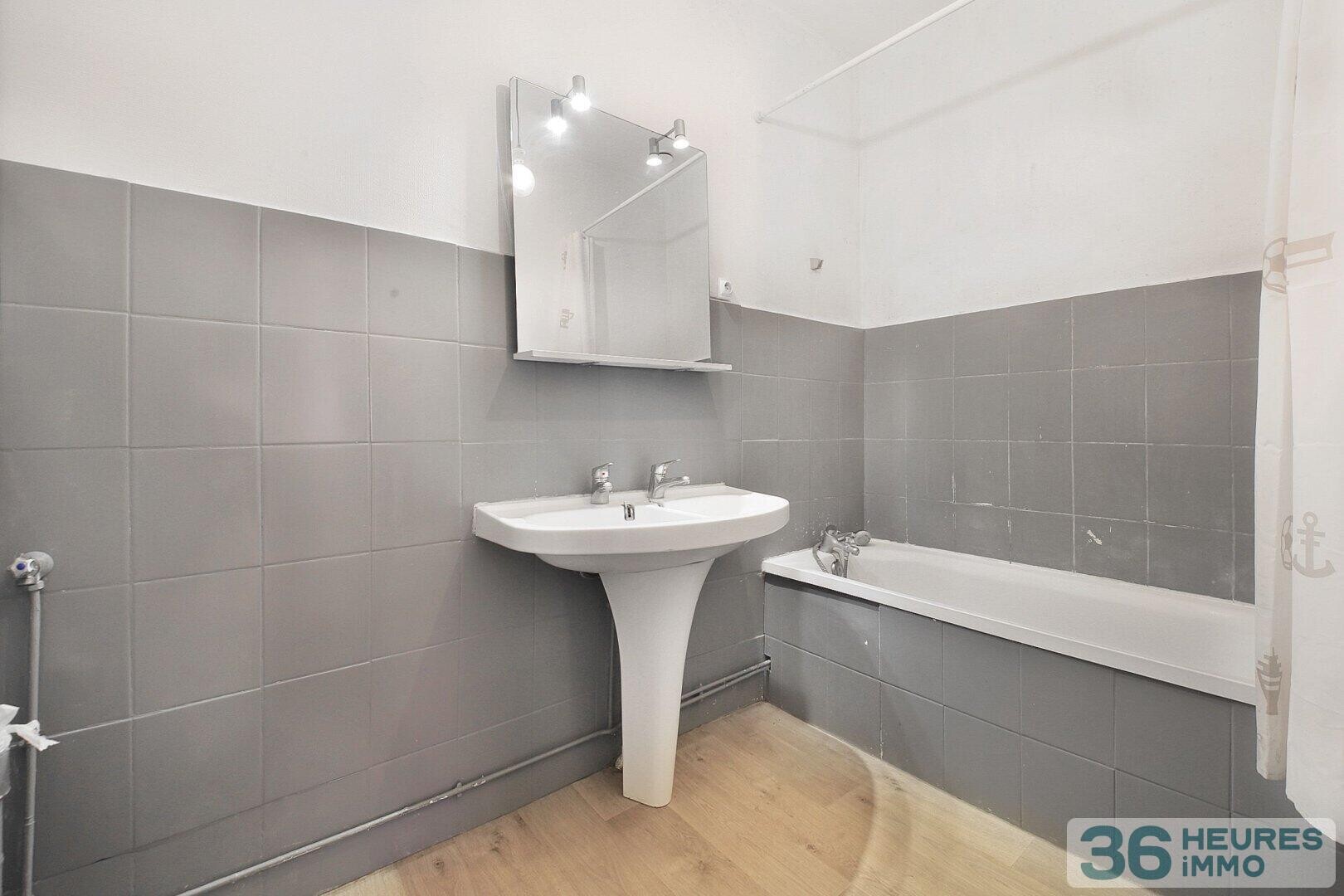  T4 à rénover avec vue imprenable sur Lyon