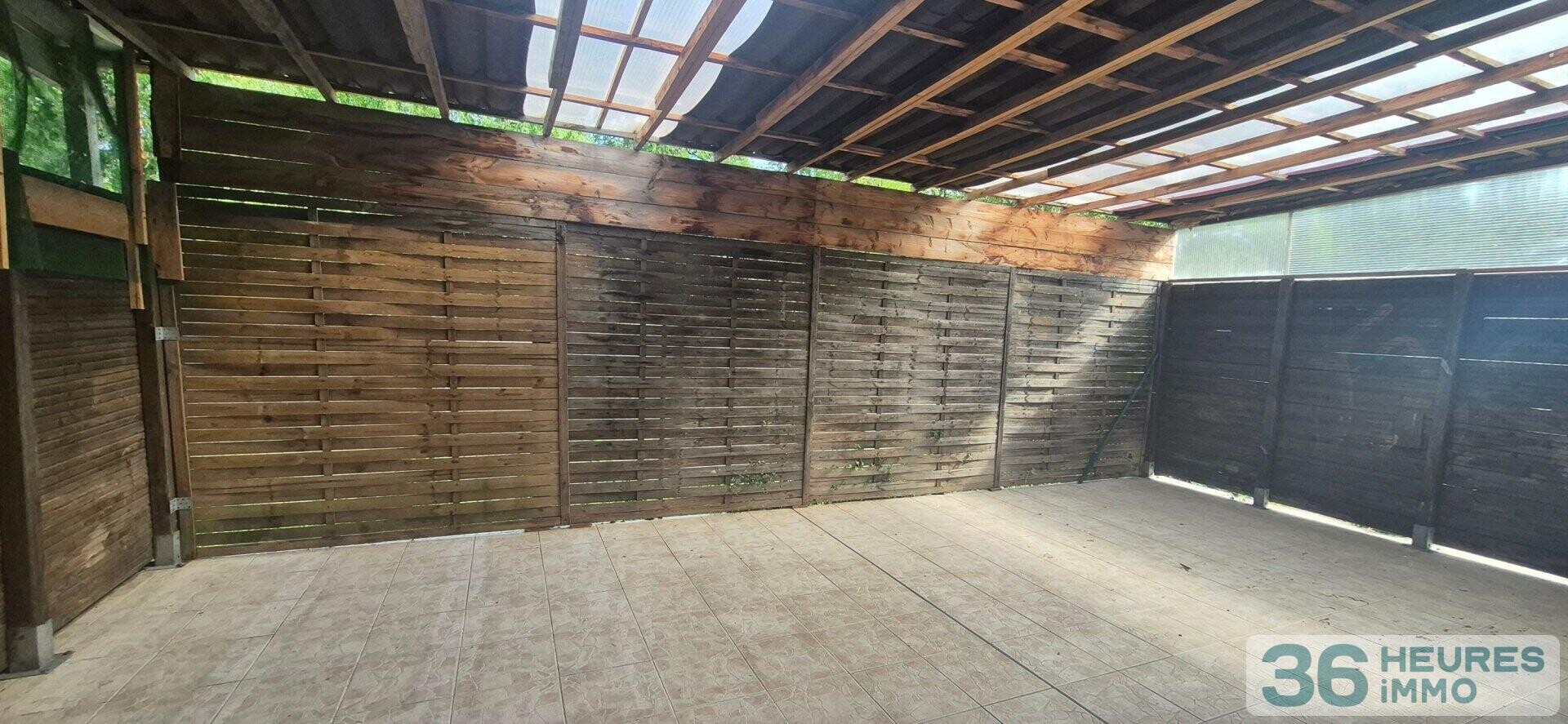 Ensemble immobilier 4 maisons individuelles