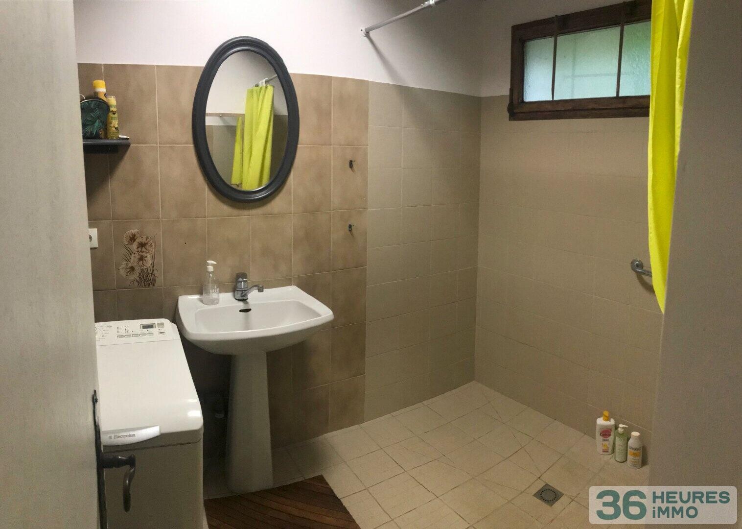 Jolie maison de campagne à Juillac