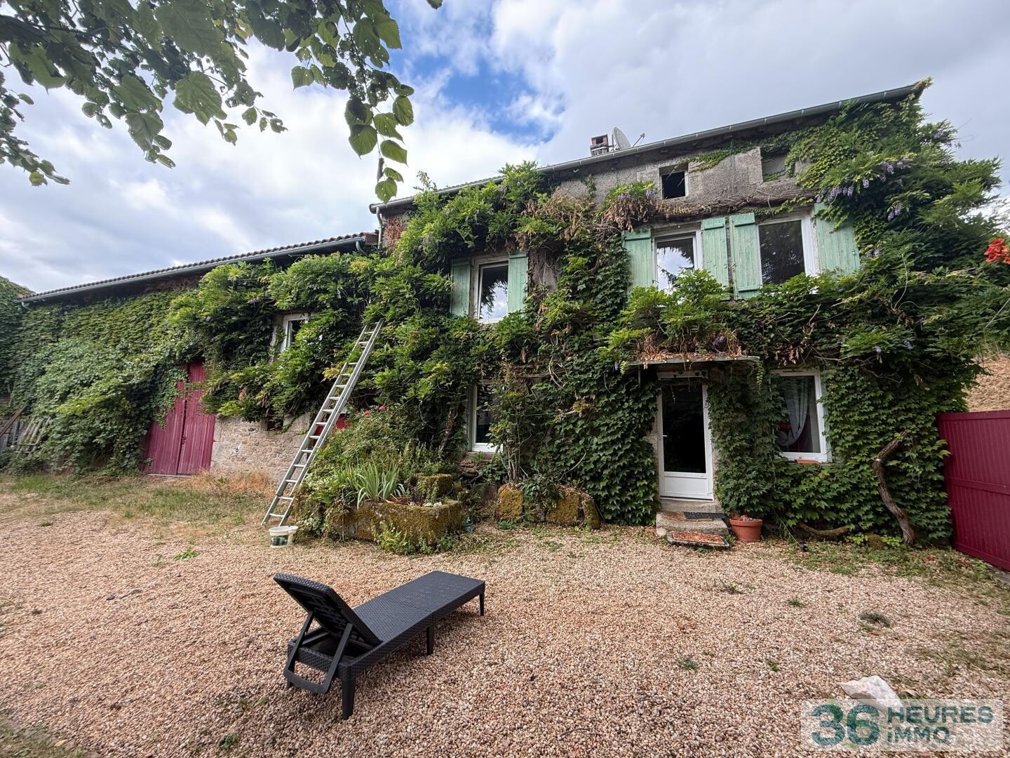 propriété avec piscine intérieure  Bessines sur Gartempe