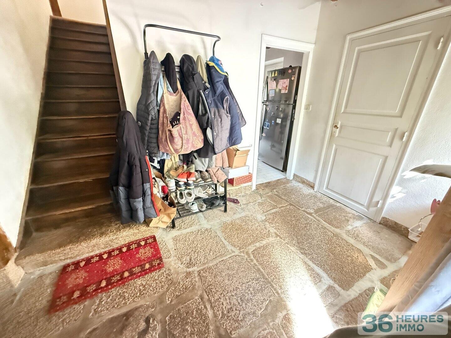 propriété avec piscine intérieure  Bessines sur Gartempe