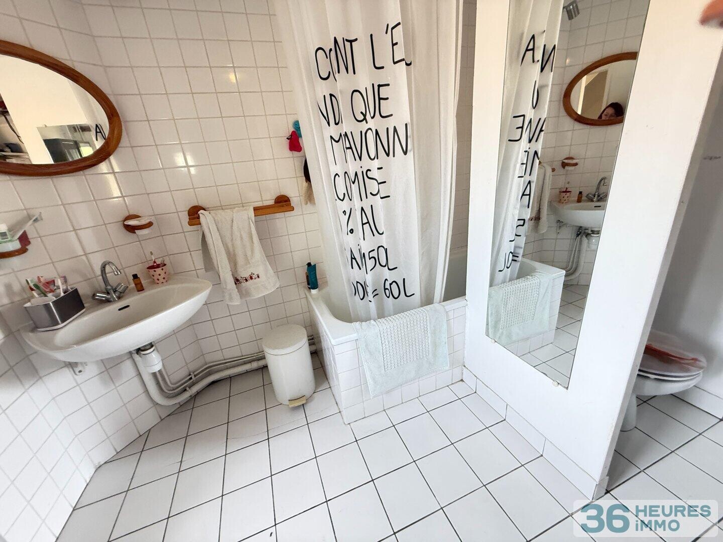 propriété avec piscine intérieure  Bessines sur Gartempe