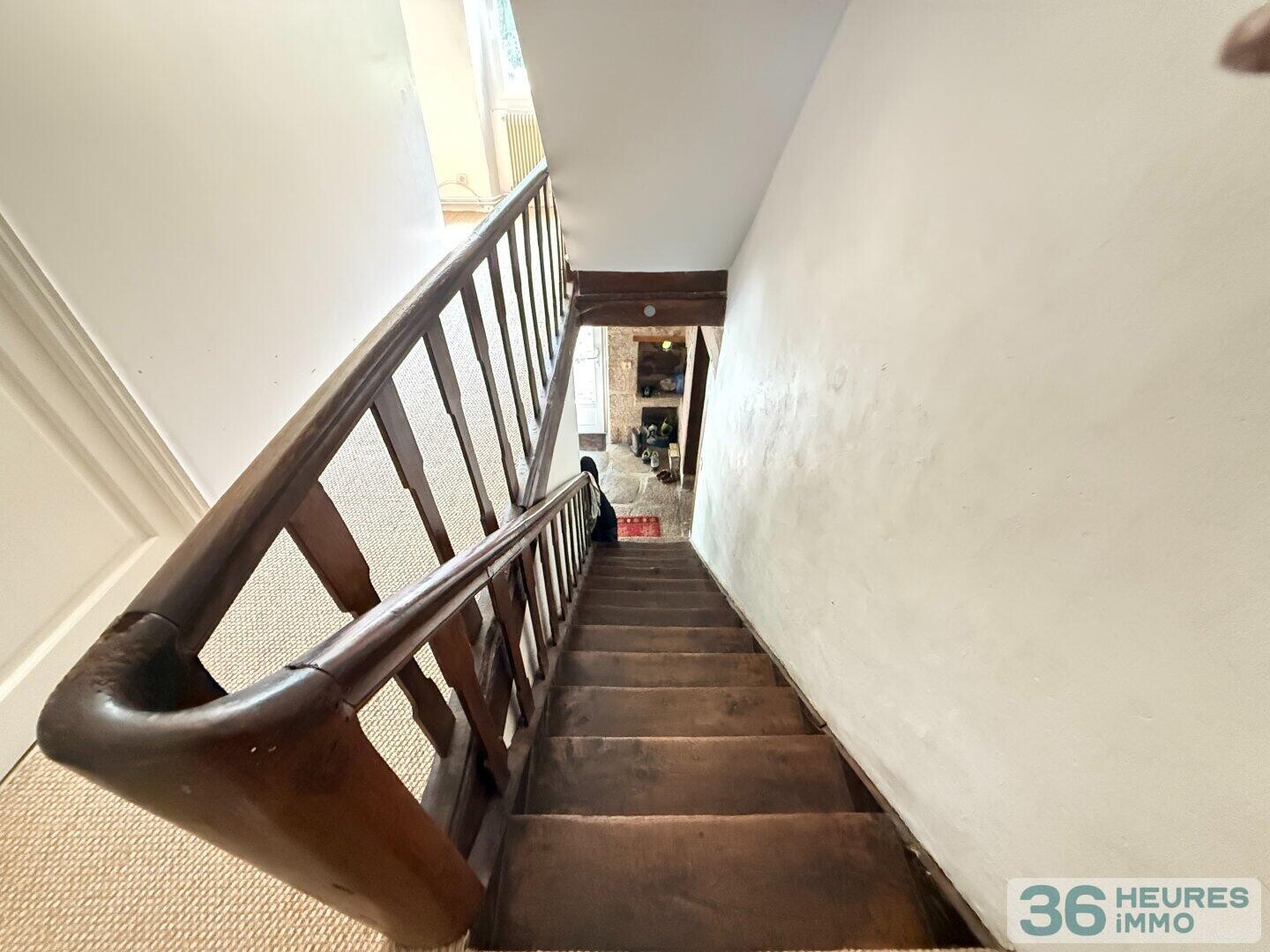 propriété avec piscine intérieure  Bessines sur Gartempe