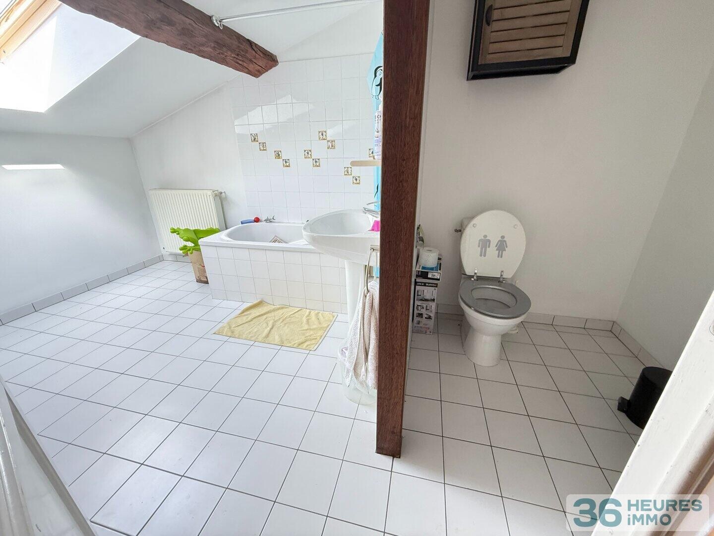 propriété avec piscine intérieure  Bessines sur Gartempe