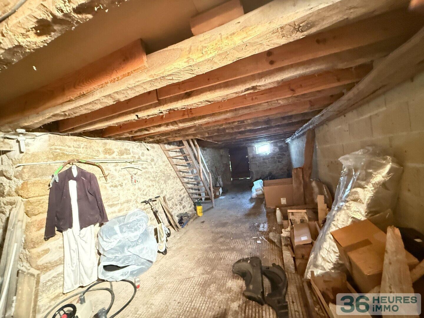 propriété avec piscine intérieure  Bessines sur Gartempe