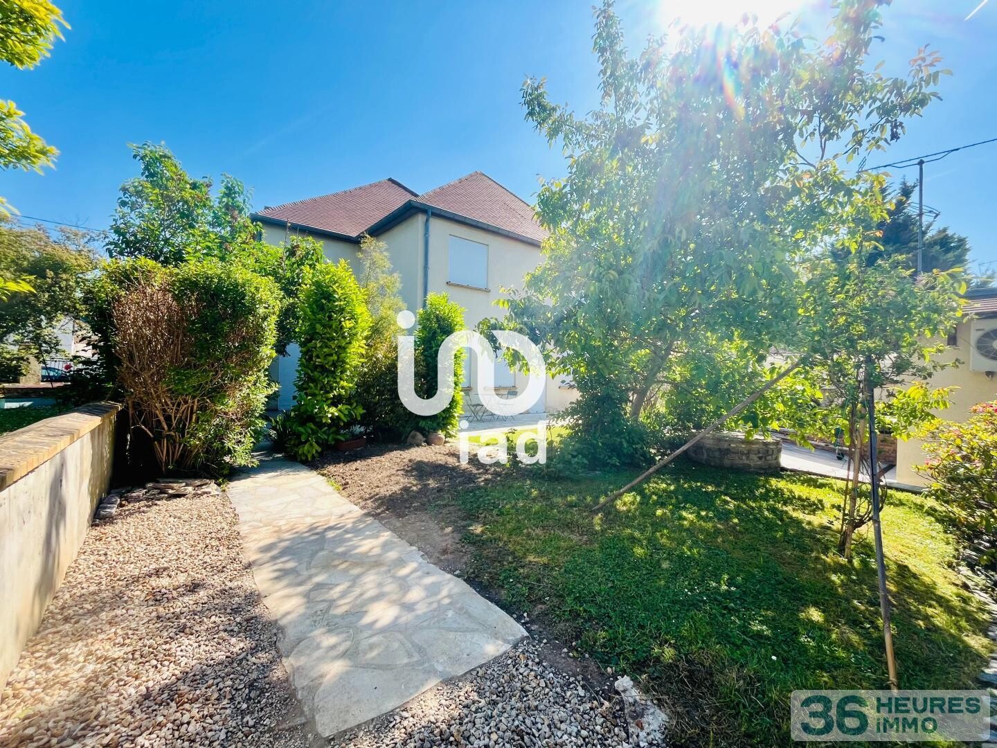 Maison familiale avec dépendance de 90 m²