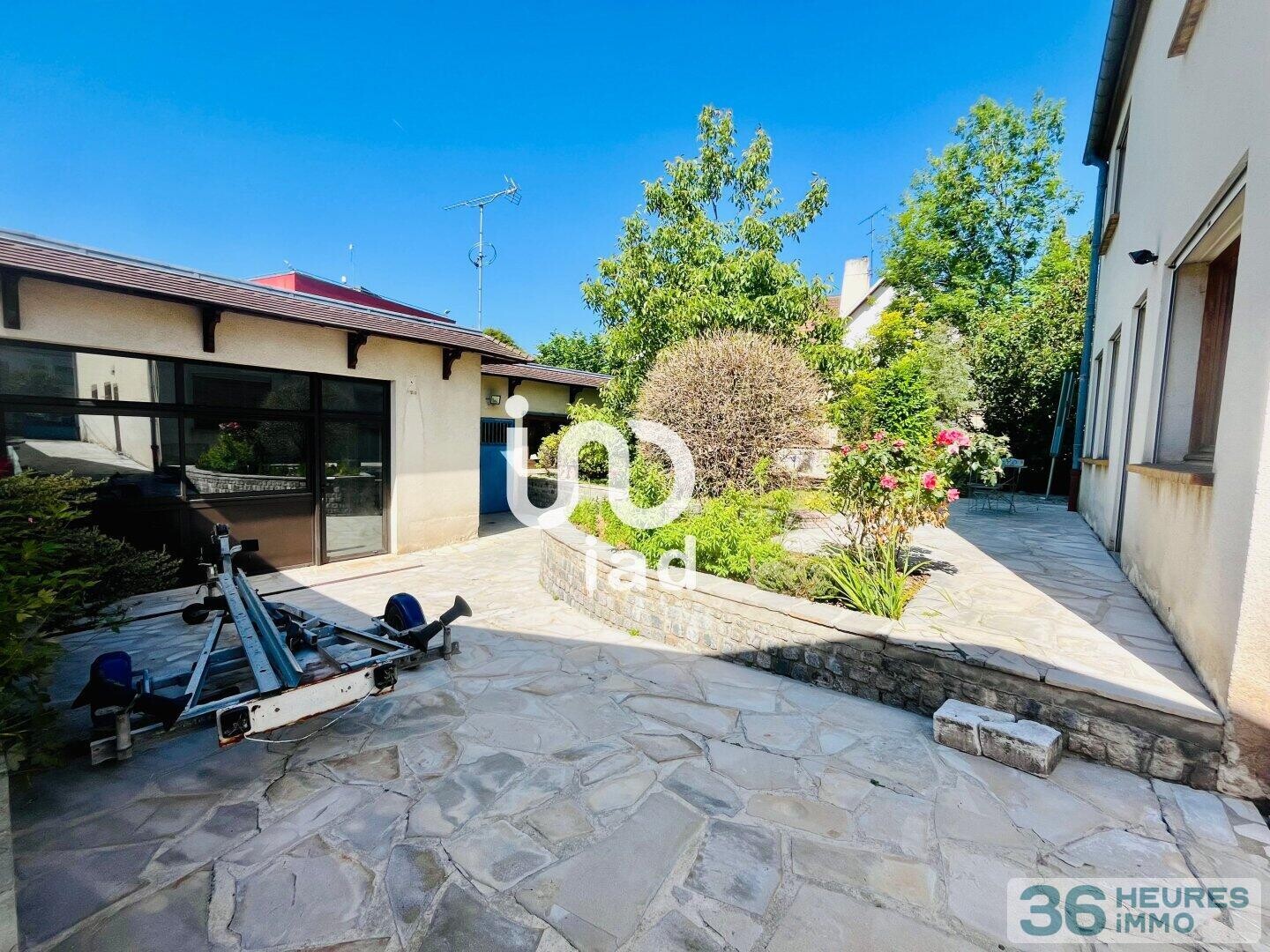 Maison familiale avec dépendance de 90 m²