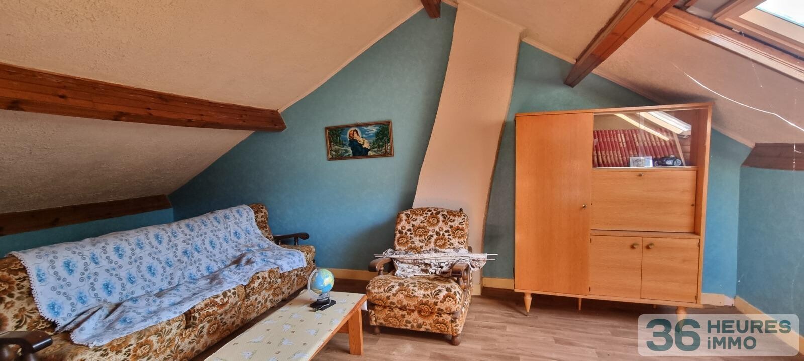 MAISON INDEPENDANTE SUR PARCELLE DE PLUS DE 5000 m2