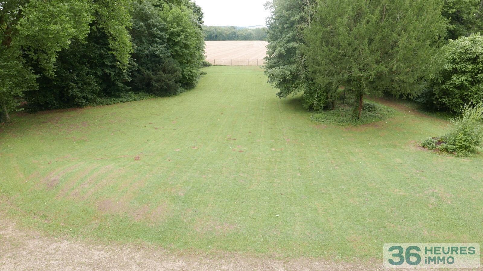 Chateau du parc de charnesseuil