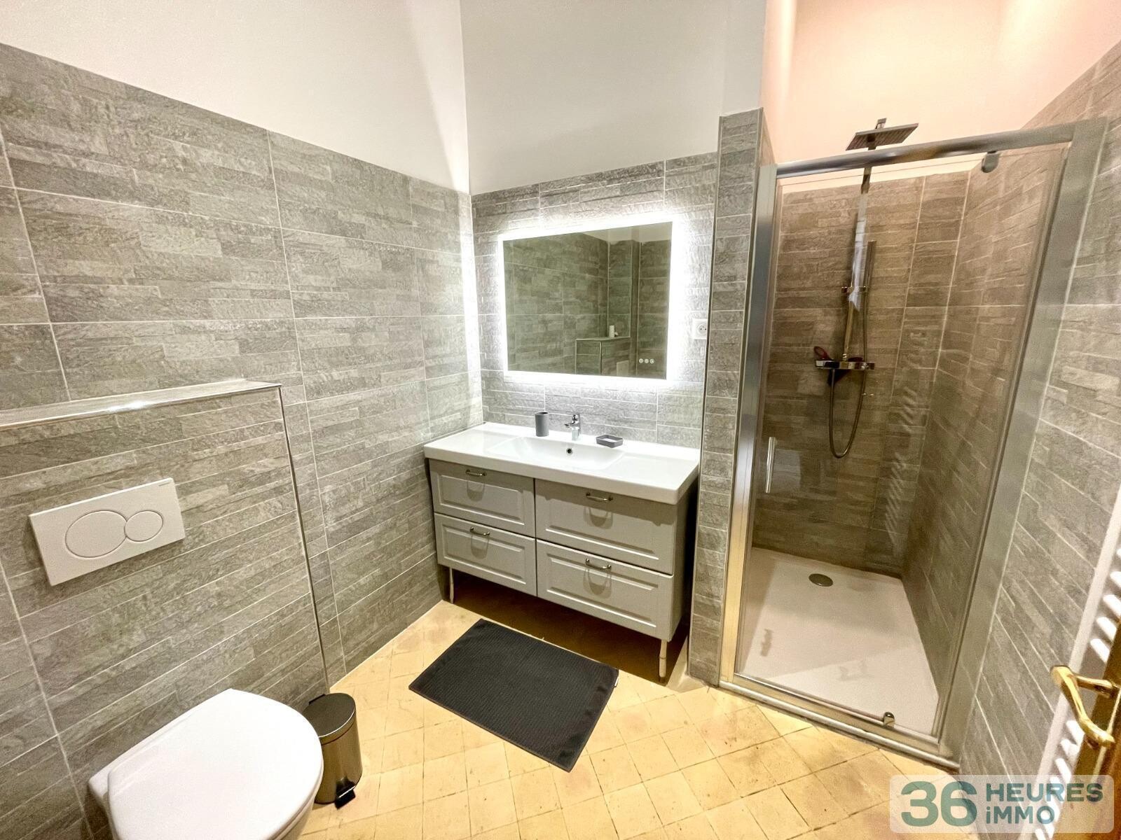 Chateau du parc de charnesseuil