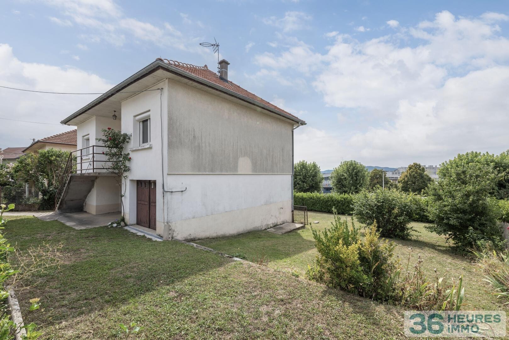 Voiron – Secteur Garenne : maison des années 1960 à moderniser