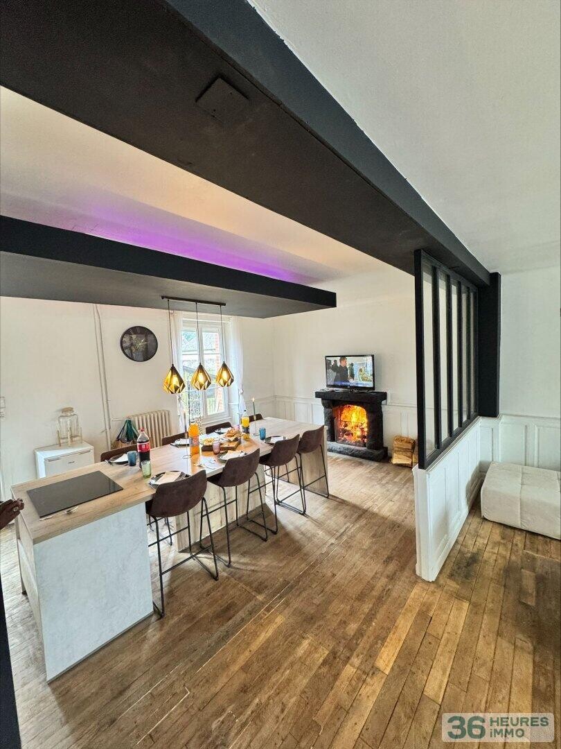 Maison de ville en pierres