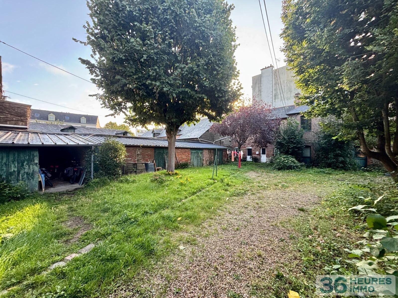 IMMEUBLES-MAISON-GARAGES
