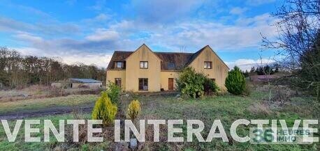 Maison - 11 pièces - 220m2 - 2,4 Ha