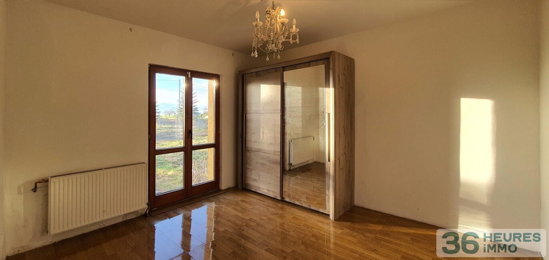 Maison - 11 pièces - 220m2 - 2,4 Ha