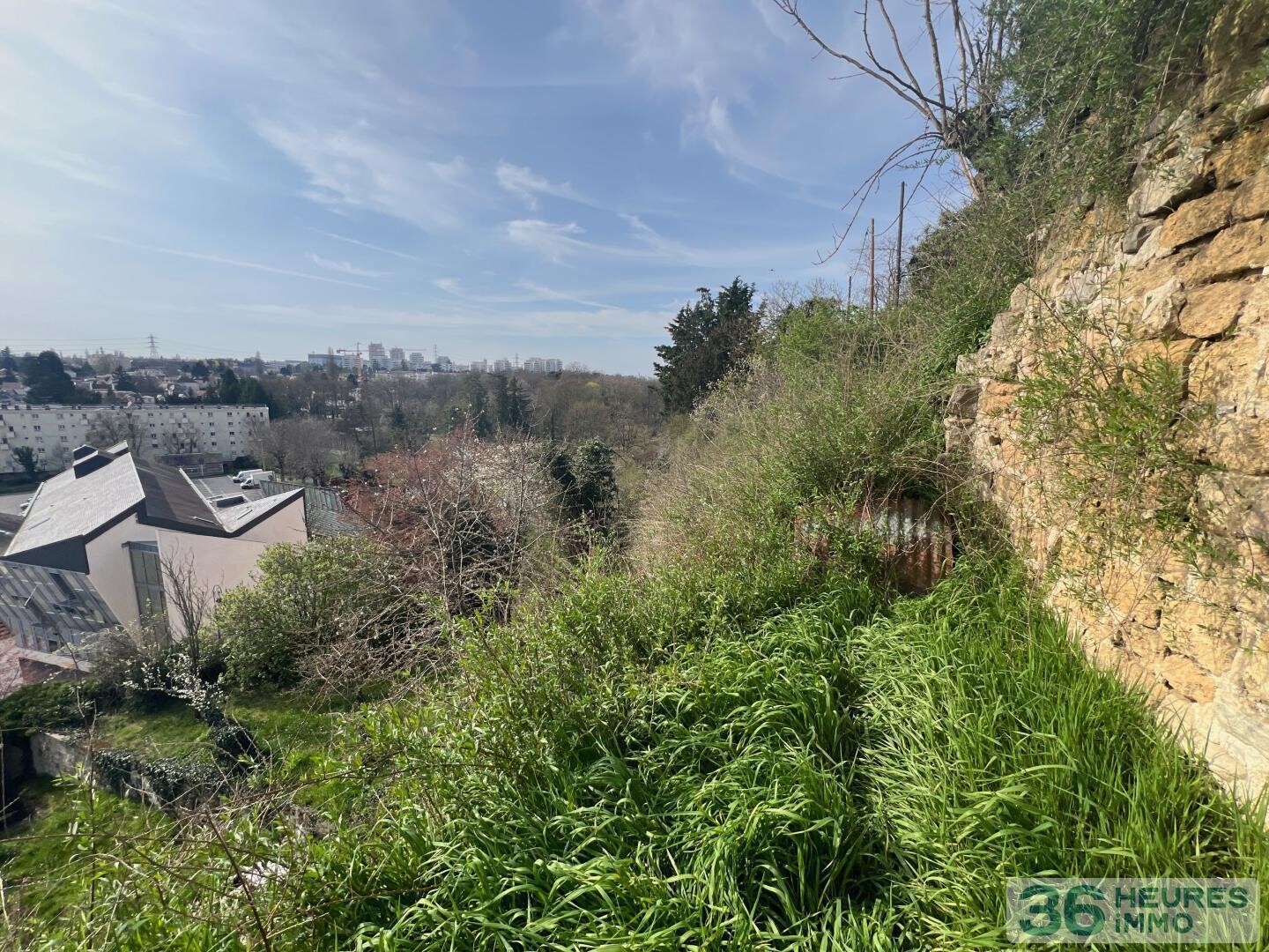 Maison à réhabiliter centre-ville Pontoise - vue imprenable