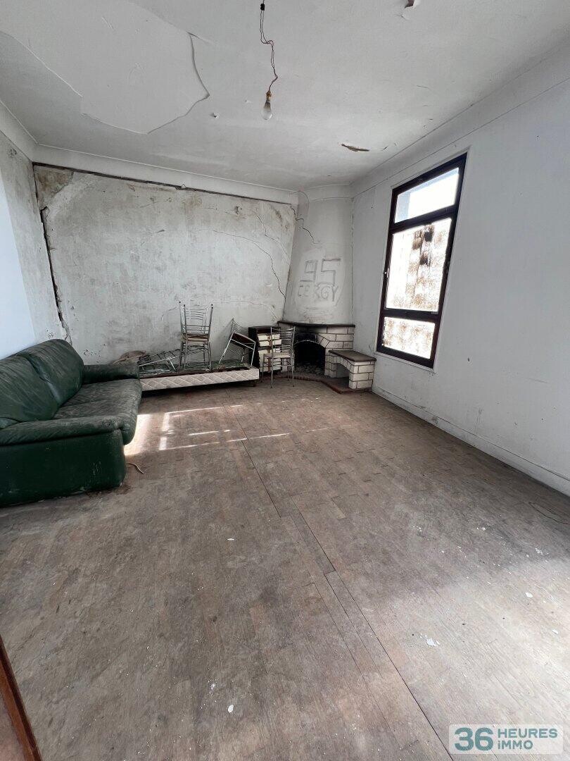 Maison à réhabiliter centre-ville Pontoise - vue imprenable