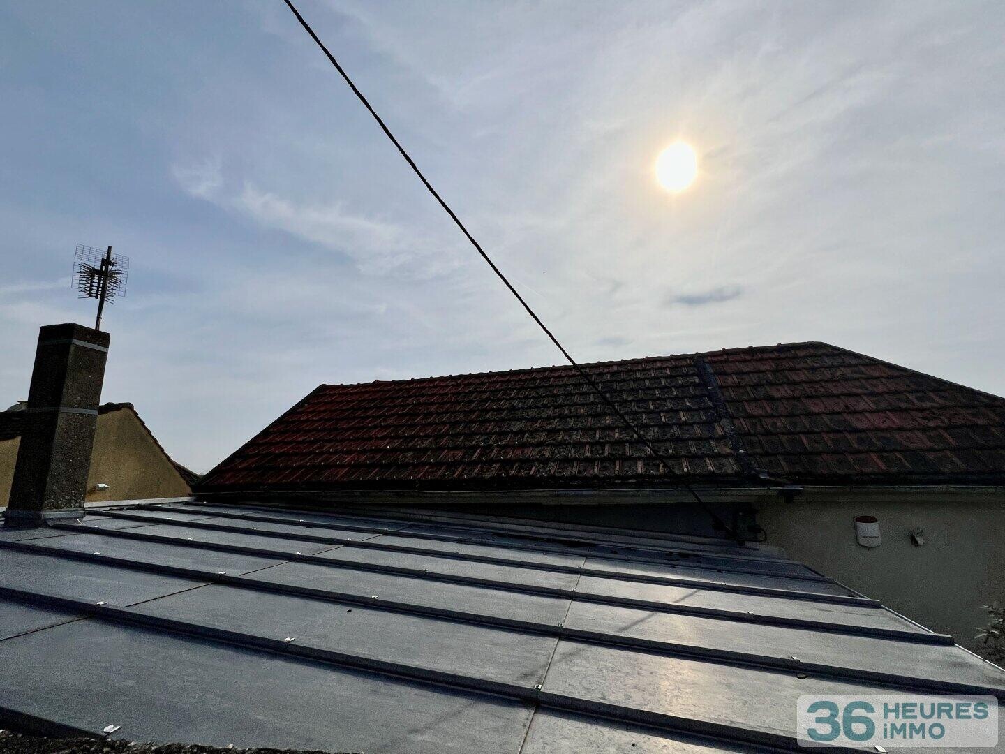 Maison à réhabiliter centre-ville Pontoise - vue imprenable