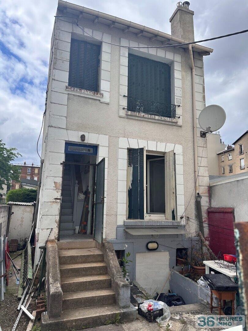 Maison de ville à restaurer à Colombes - Idéal investisseurs