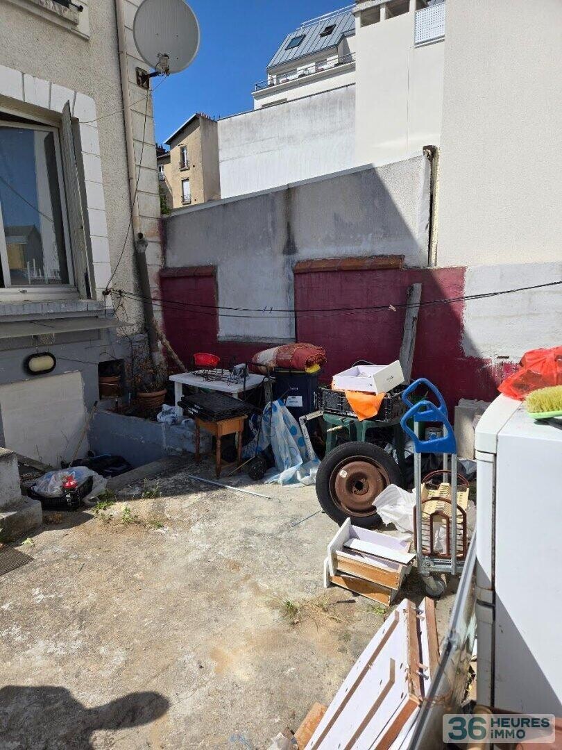 Maison de ville à restaurer à Colombes - Idéal investisseurs