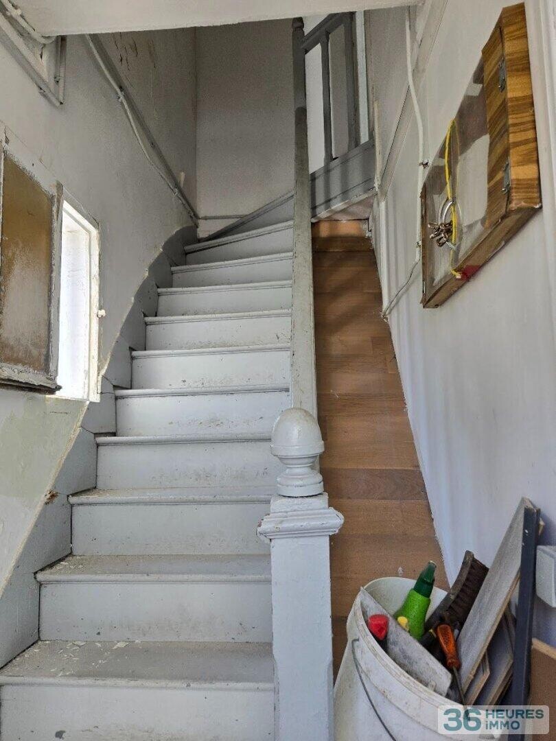 Maison de ville à restaurer à Colombes - Idéal investisseurs