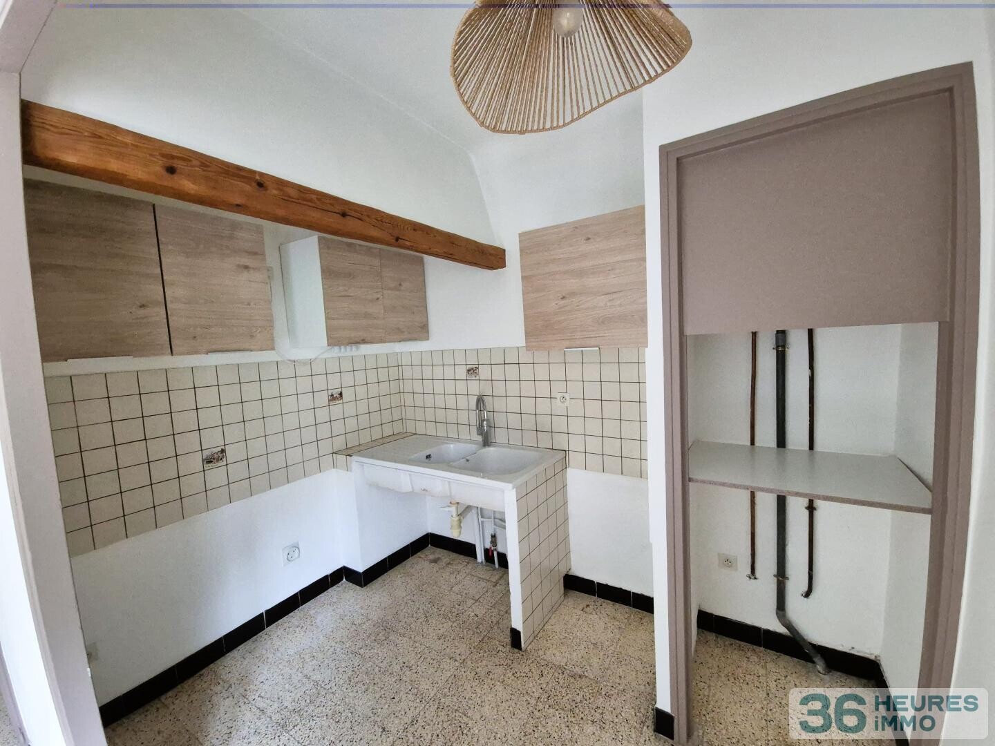 Bastide divisée en 5 appartements et Terrain de 5001m² en Zone UB