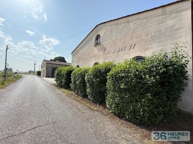 ST EMILION - Exploitation Viticole 26ha 16a 85ca