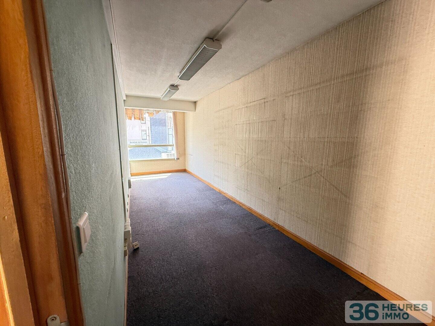 PLATEAU BUREAU-MIXTE