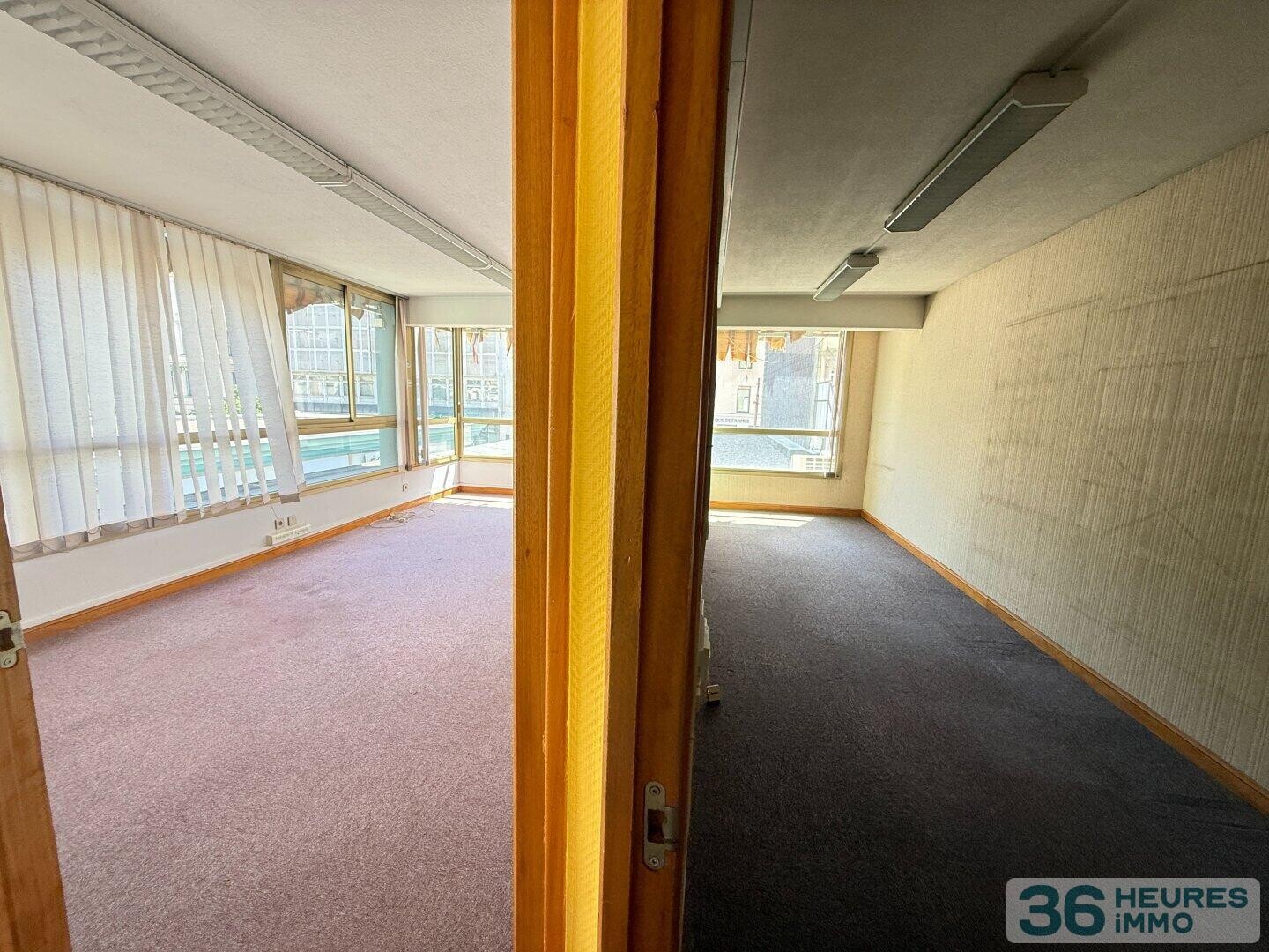 PLATEAU BUREAU-MIXTE