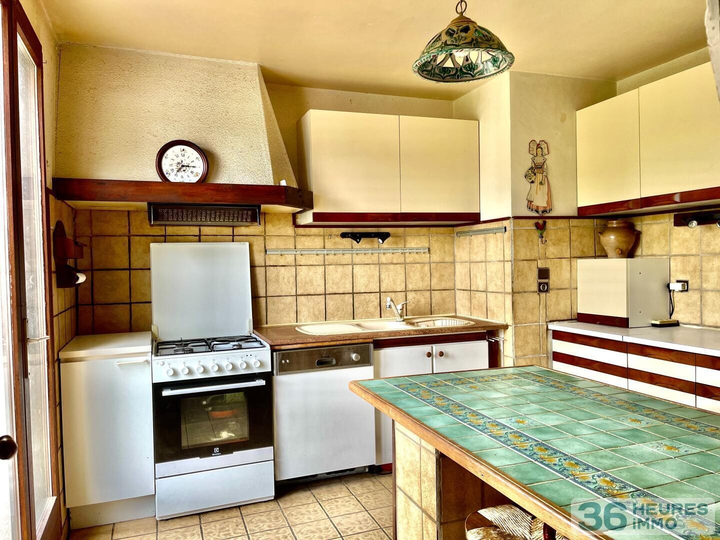 Maison - 9 pièces - 164 m²