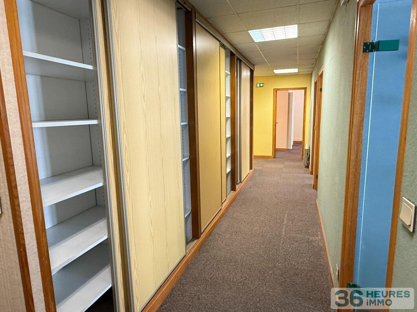 PLATEAU BUREAU-MIXTE