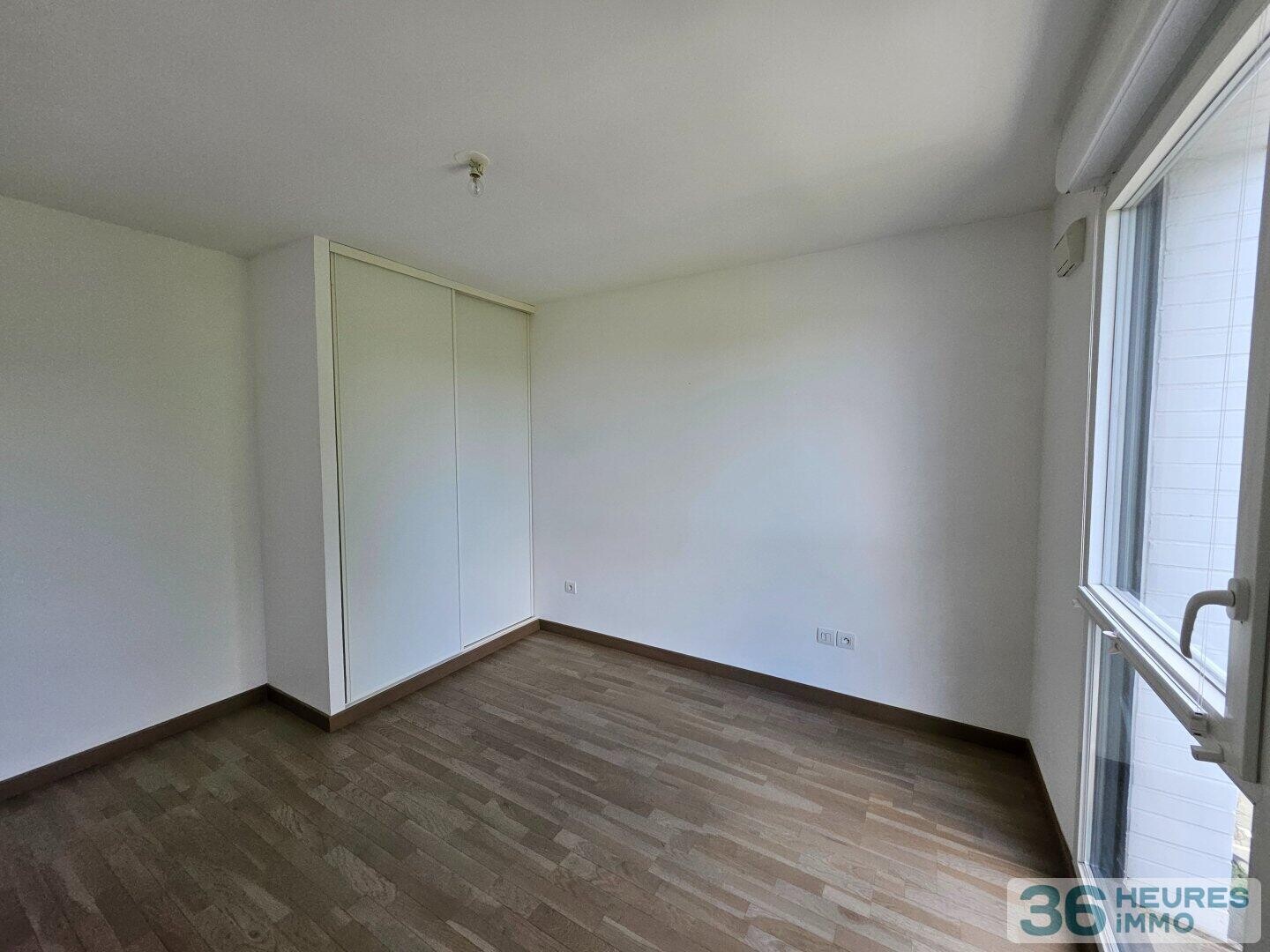 T2 récent à Marcq-en-Barœul avec terrasse et parking