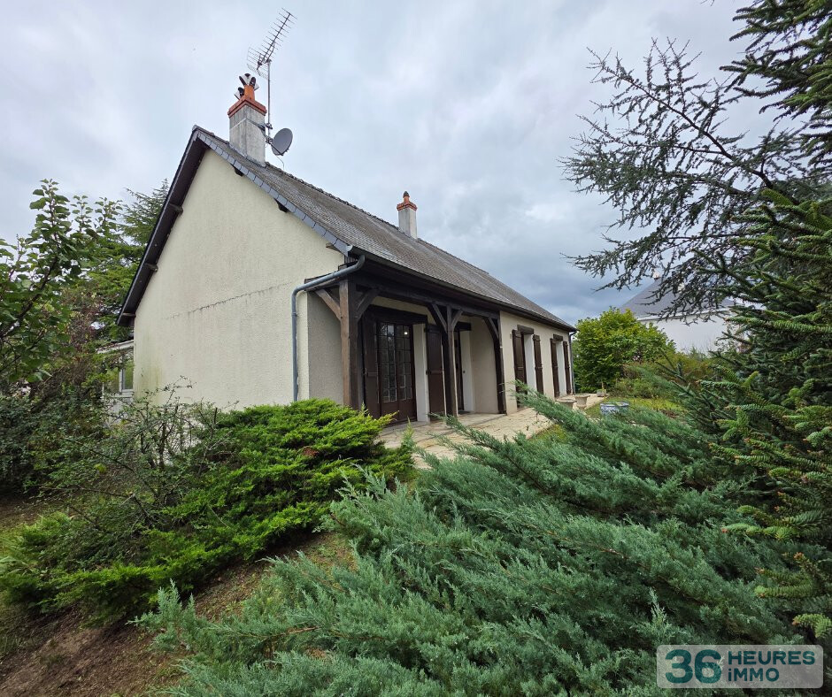 Maison de plain pied avec sous sol enterré sue 1189 m²