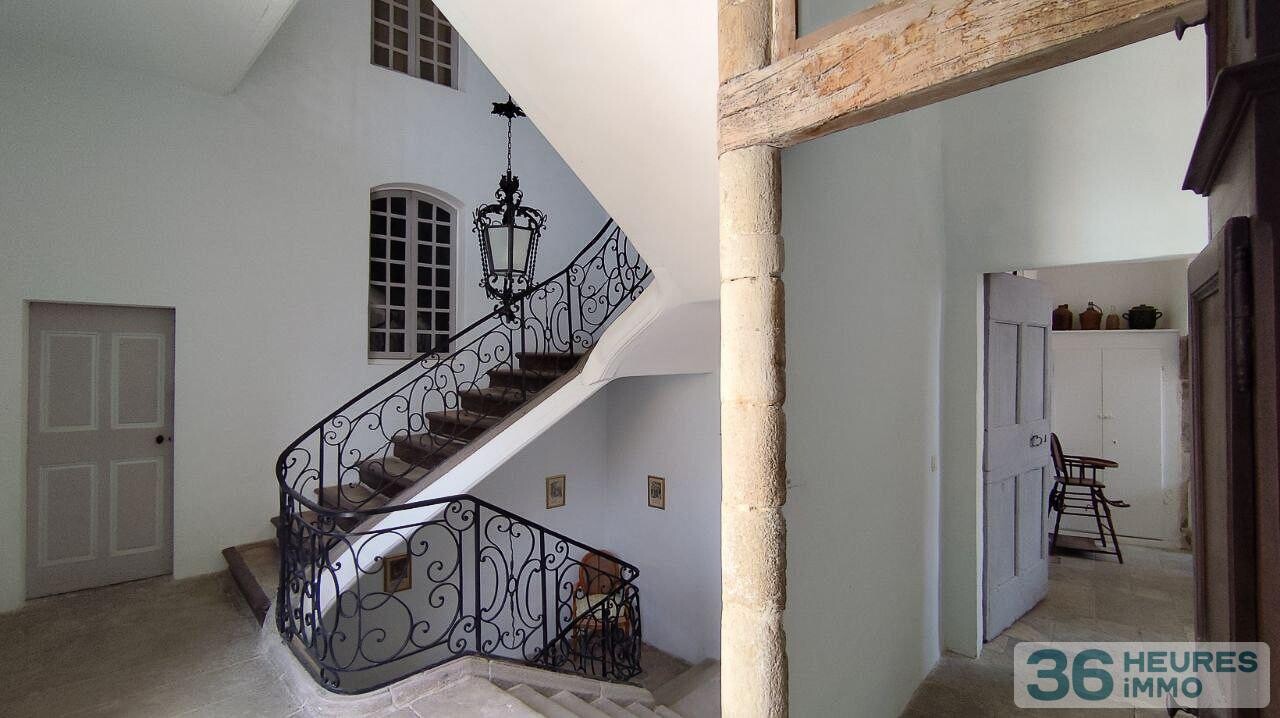 Hôtel particulier au coeur de la citée médiévale de Joyeuse (07)