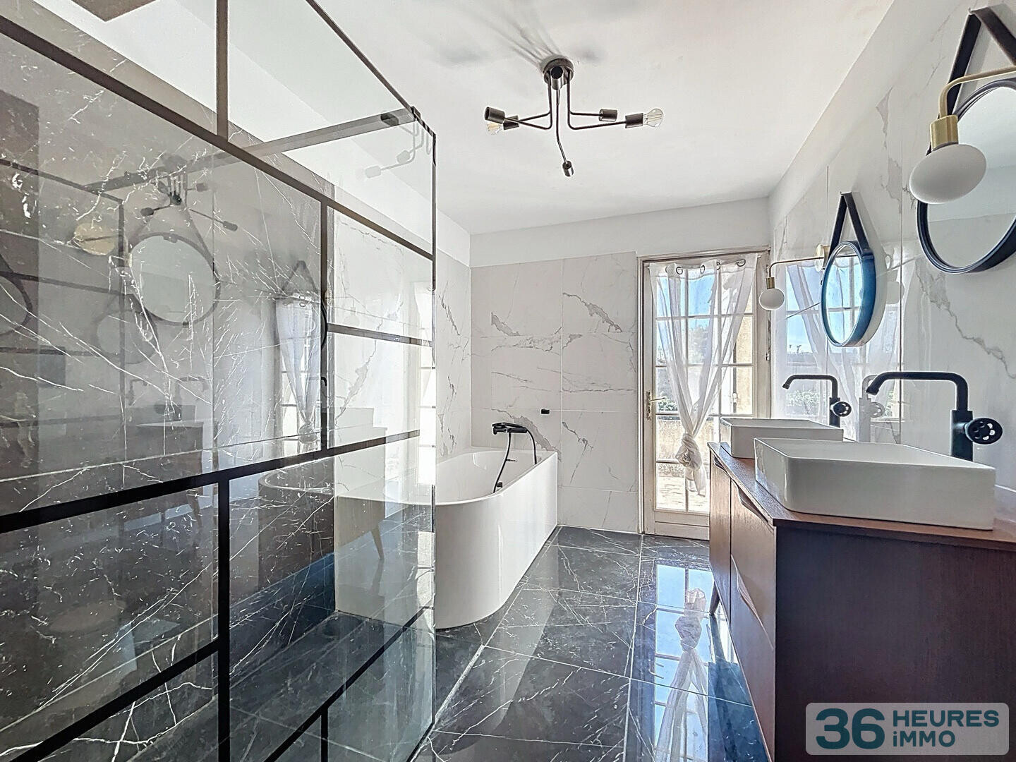 Maison de 157 m2 et dépendances - Proche centre Cavaillon