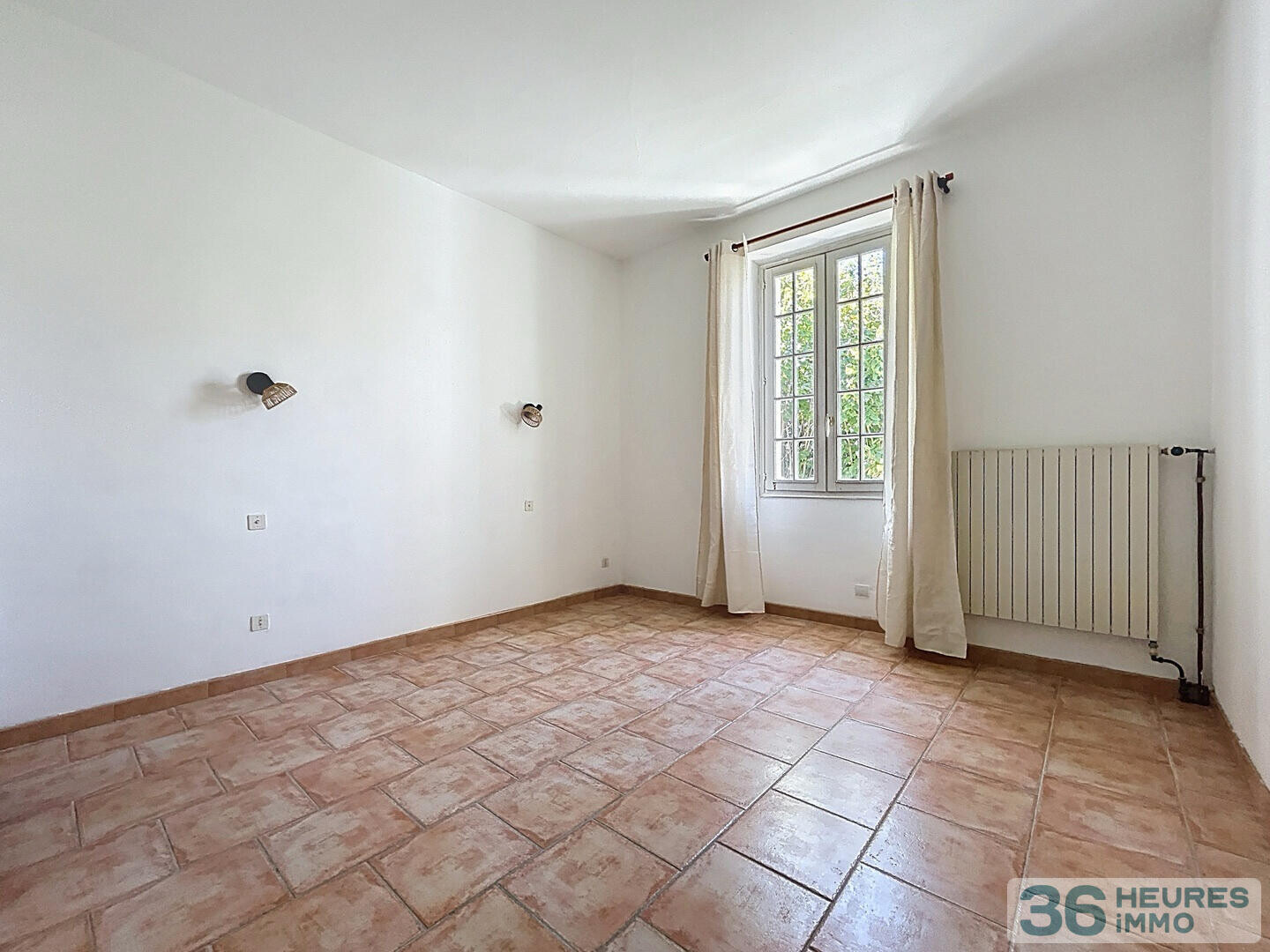 Maison de 157 m2 et dépendances - Proche centre Cavaillon